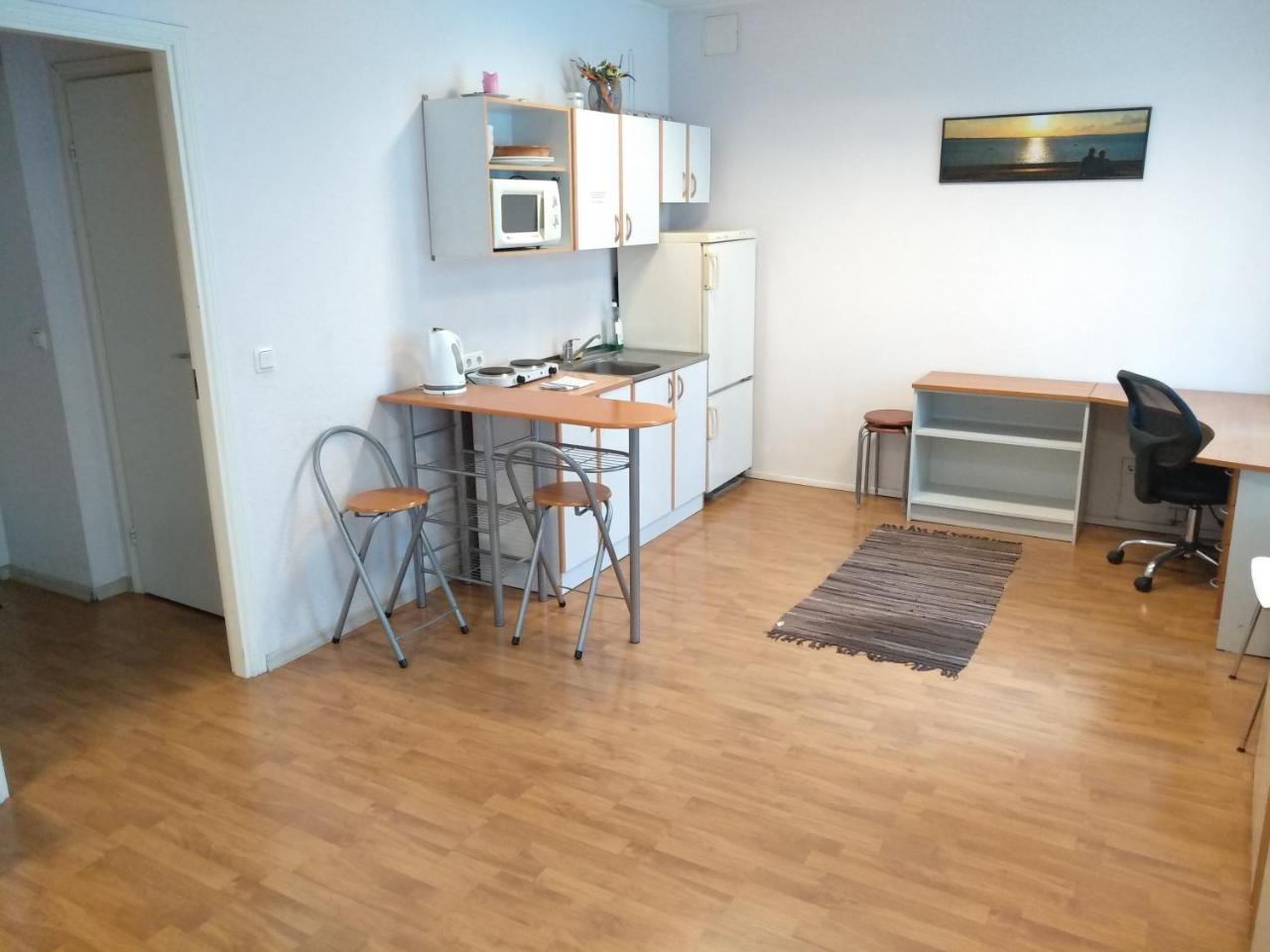 Economy Baltics Apartments - Narva 16 Tallinn Extérieur photo
